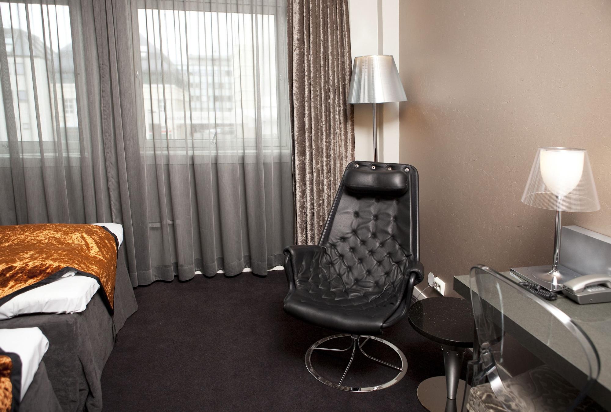 Clarion Hotel Ernst Kristiansand Exteriör bild