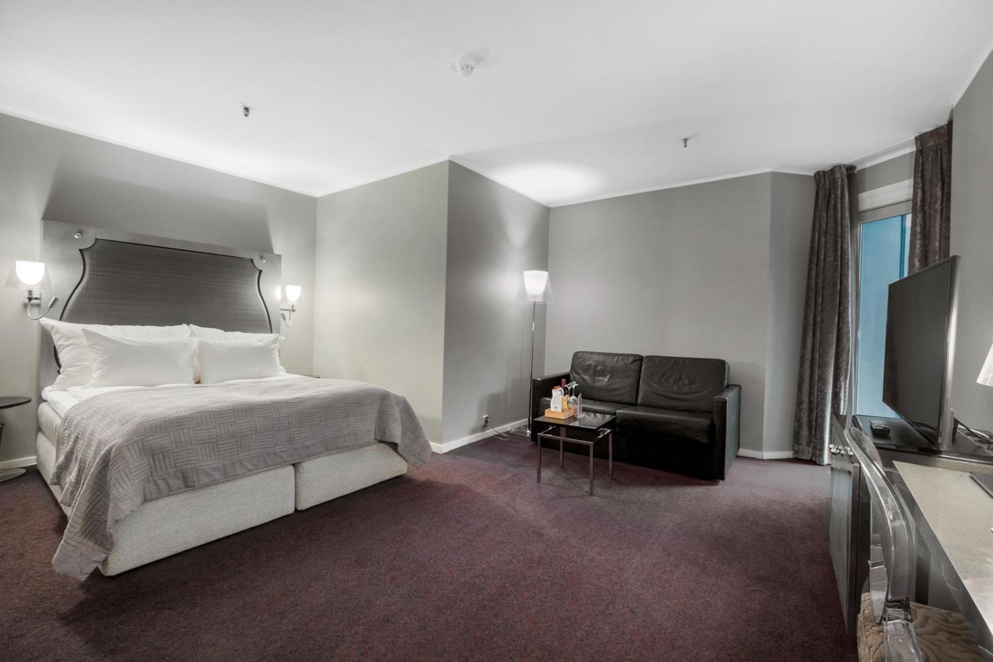 Clarion Hotel Ernst Kristiansand Exteriör bild